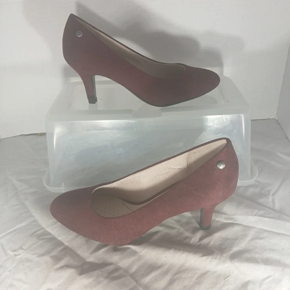 LifeStride Parigi‎ Burgundy Faux Suede Round Toe Kitten Heel Pumps Womens 6M